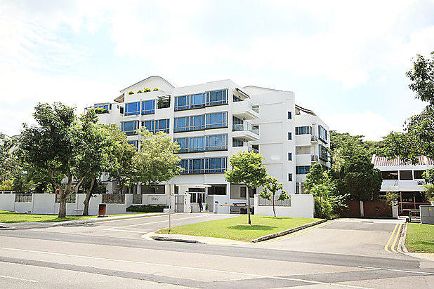 Bleu @ East Coast thumbnail photo